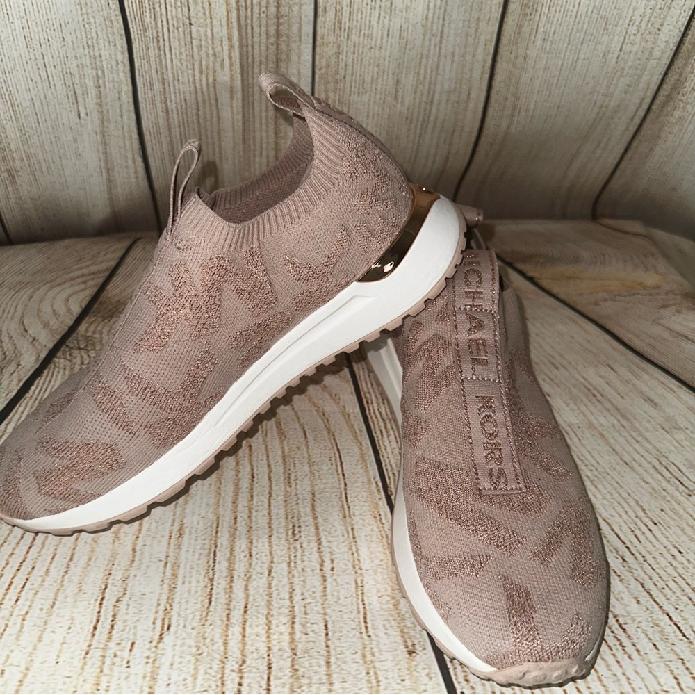 Michael Kors Women's Pink Knit Sneakers